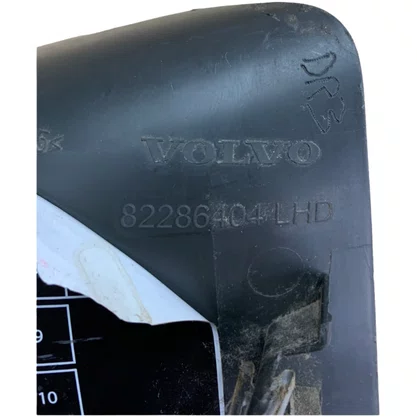 Acabamento Canto Painel Volvo FH 82286404 Original