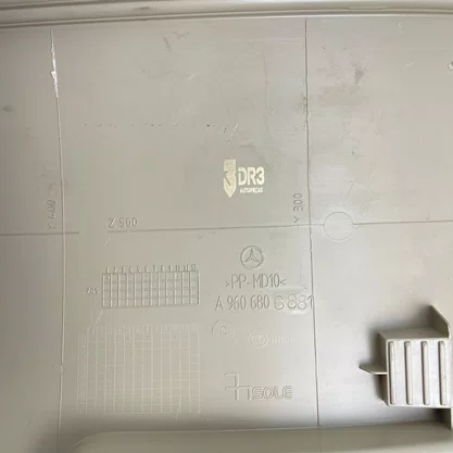 Acabamento Inferior Central Painel Mercedes Benz New Actros Original
