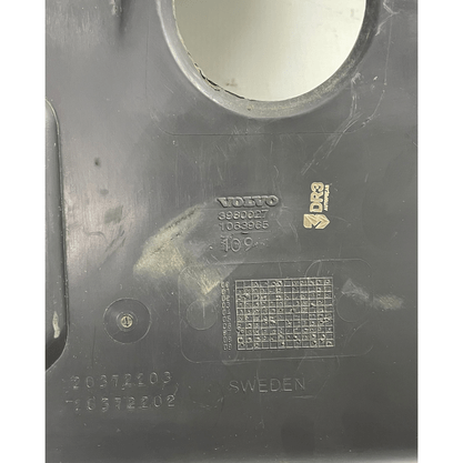 Acabamento Moldura Painel Inferior Volvo FH LE 3980027 Original
