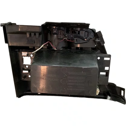 Acabamento Painel E Porta Copos Volvo New FH 82335256 Original