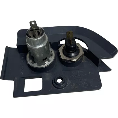 Acabamento Painel Tomada 12V Scania S5 1859955 1879579 Original