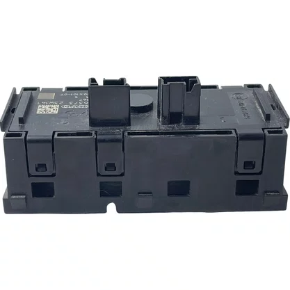 Alojamento 4 Interruptores Comando Painel Volvo New FH Original