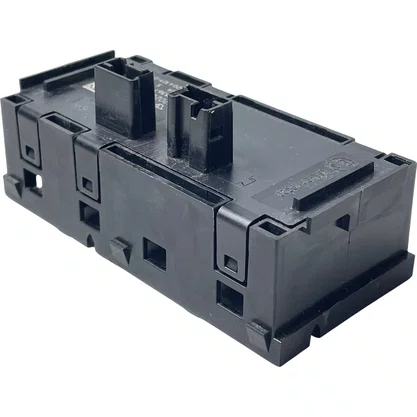 Alojamento 4 Interruptores Comando Painel Volvo New FH Original