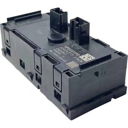 Alojamento 4 Interruptores Comando Painel Volvo New FH Original