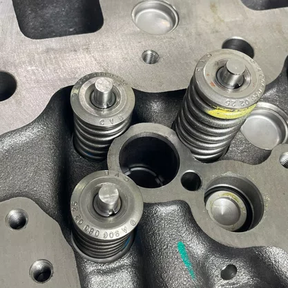 Cabecote Motor Mercedes Benz Atego Axor OM906 OM926 Original