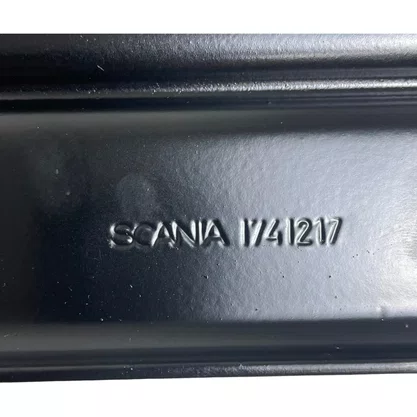 Chapa Fixacao Protetor Circulacao Ar Intercooler Scania Original