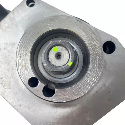 Compressor Ar Mercedes Benz Axor OM457 2 Cilindros Com Furo Wabco