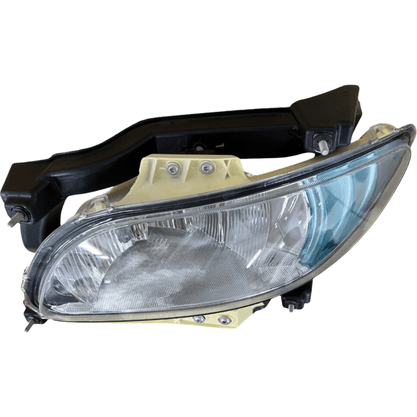 Farol Auxiliar Daf XF New LE 2032701 Bester