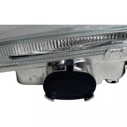 Farol Auxiliar Mercedes Benz Axor LD F300 Nino