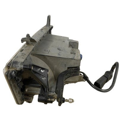 FAROL AUXILIAR SCANIA NTG 1 FOCO LE ORIGINAL: 2760344  SIMILAR: F455 / L194  OBS: