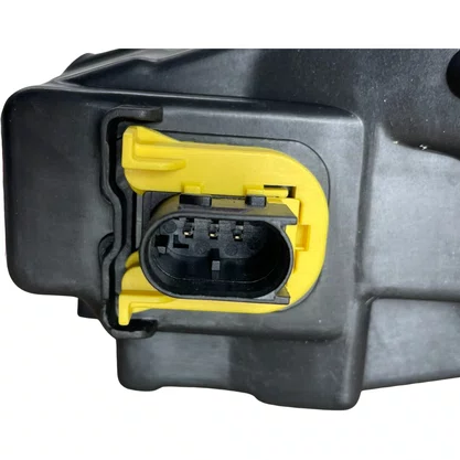 Farol Auxiliar Volvo FH5 LD 23752720 23752741 200412 Bester