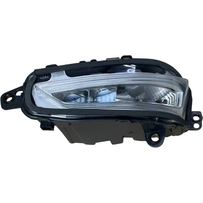 Farol Auxiliar Volvo FH5 LE 23752728 23752746 200413 Bester