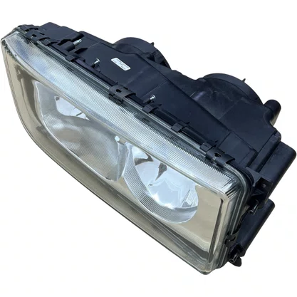 Farol Mercedes Benz Axor LD A9408200261 F206 Nino