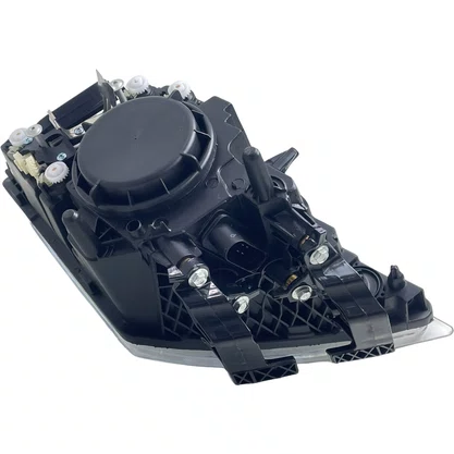 Farol Volvo FH13 2010 Ate 2014 LE 82304599 F329 Bester