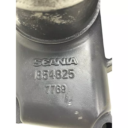 Flange Passagem Agua Bloco Motor Scania S4 S5 1854825 Original