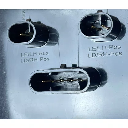 Lanterna Carreta Guerra Led LE Lente Acrilico Universal Bester