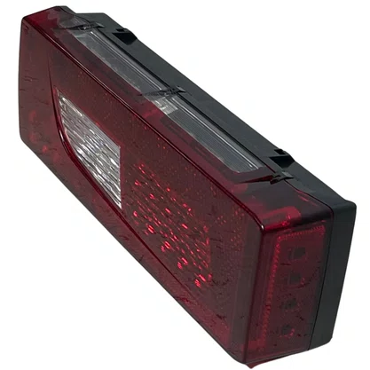 Lanterna Traseira Scania S5 Led LE 2241860 1905044 LE1483 Pradolux