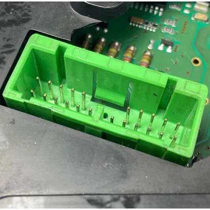 Painel Instrumento Volvo VM 270 330 21528491 Original