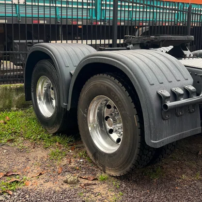 Paralama Tracao Truck Scania S4 S5 Envolvente Plastico Original