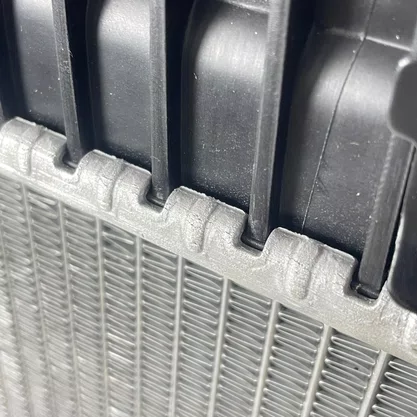 Radiador Agua Scania G Euro 5 1851542 2027572 Mahle Behr