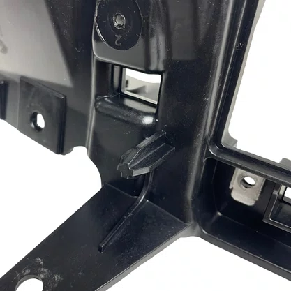 Suporte Interno Moldura Painel Volvo FH LE 84294058 Original
