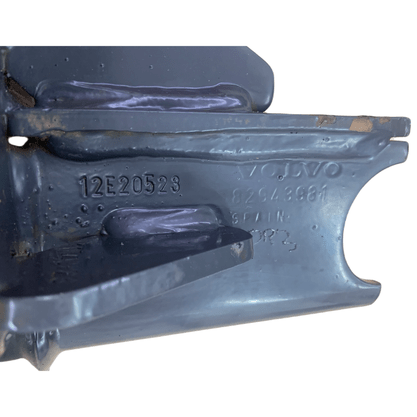 Suporte Lateral Parachoque LD Volvo FH FM 82943981 Original