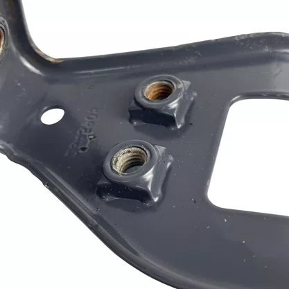 Suporte Tampa Parachoque Scania NTG LE 2645905 ME2066 Original