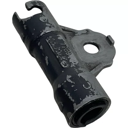 Suporte Vareta Nivel Oleo Scania NTG DC09 DC13 2105443 Original