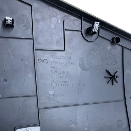 Tampa Superior Painel Instrumentos Volvo FH LD 82213641 Original