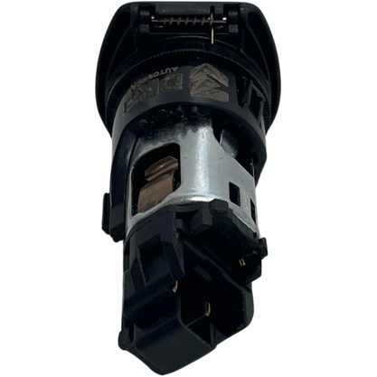 Tomada e Acendedor 12v Mercedes Benz New Actros