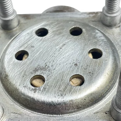 Valvula Reguladora Pressao Tampa Caixa ZF Astronic 1636527 Wabco
