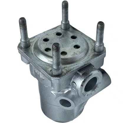 Valvula Reguladora Pressao Tampa Caixa ZF Astronic 1636527 Wabco