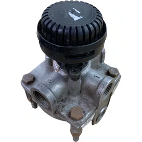 Valvula Rele Scania S4 S5 1313871 9730110020 9730110100 Wabco